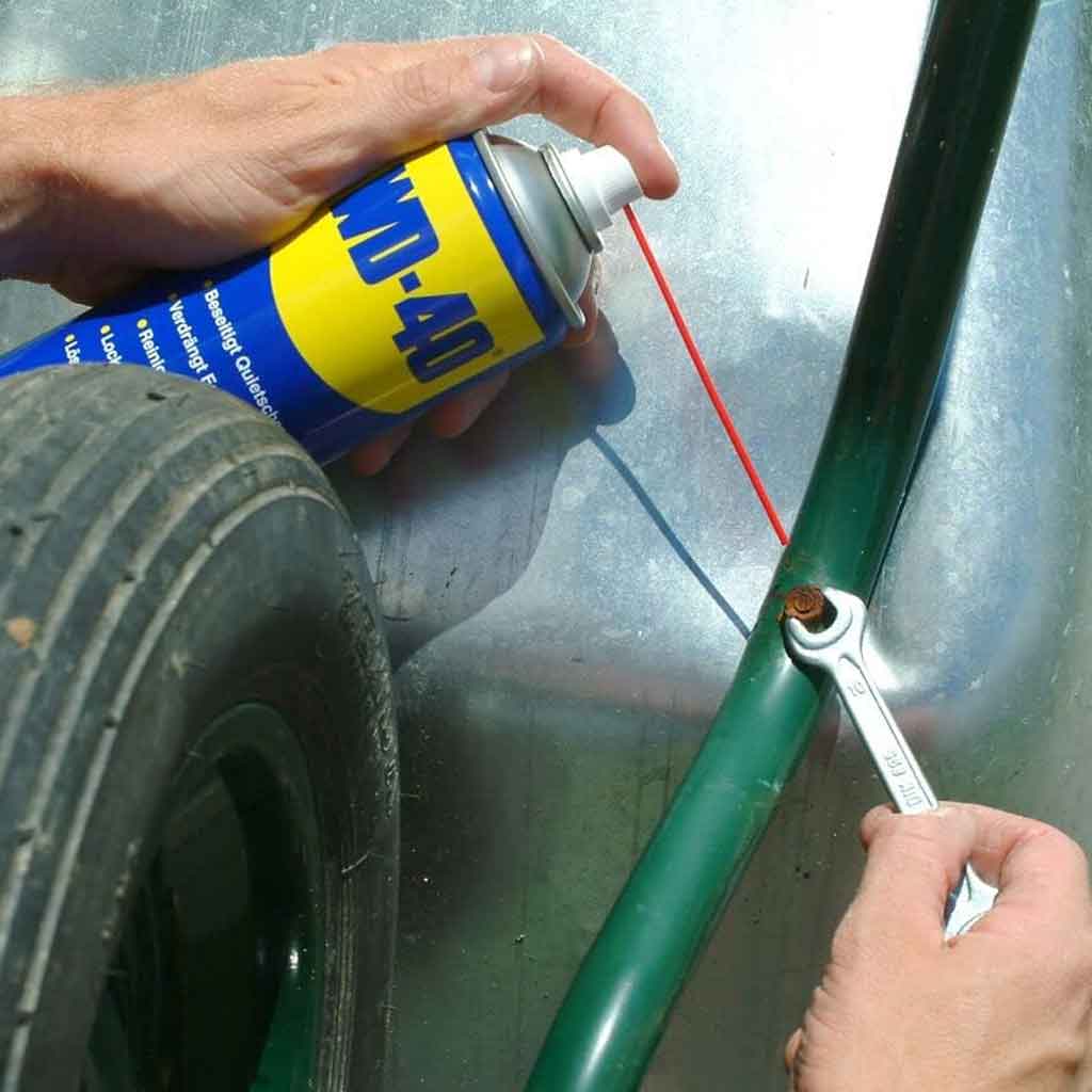 WD-40 Classic 400ml 12Pz - Prodotto multifunzione